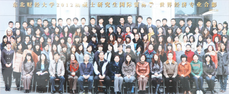 2012届北京科技职业技术学校硕士研究生毕业留念_meitu_46.jpg